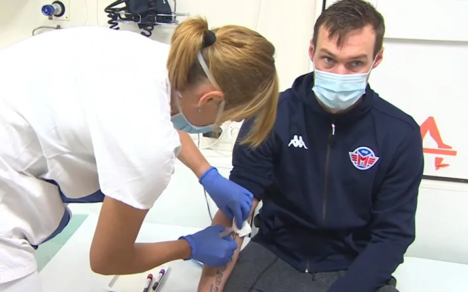 Hráči Motoru porazili koronavirus, teď pomáhají v boji s ním darováním plazmy