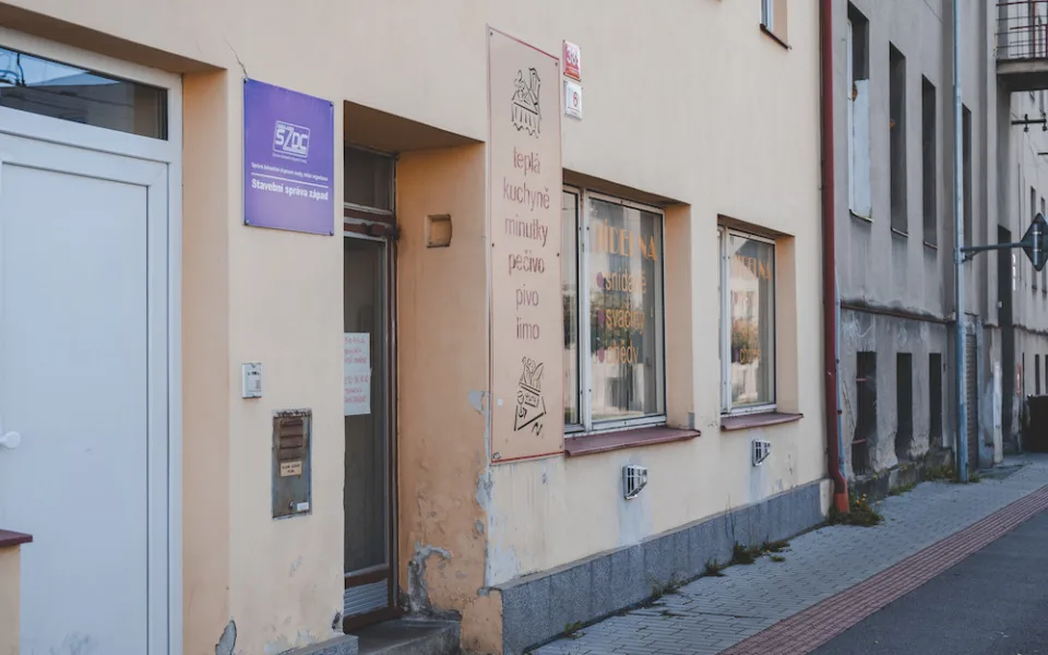 Na jihu Čech je epidemie žloutenky. Objevila se v kantýně u nádraží