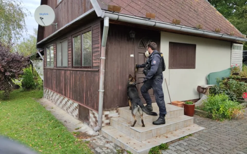 ! Nepojmenováno - 14:11:07 12.10.2020