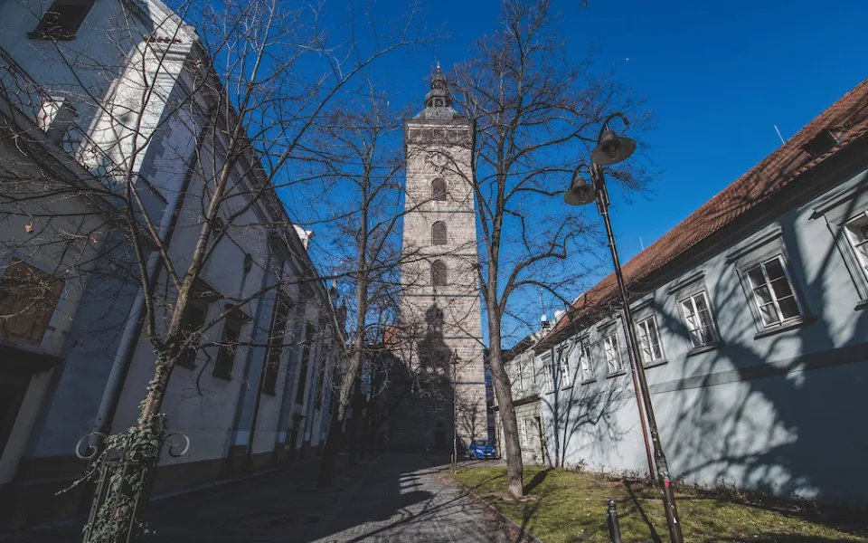 Na Černou věž se lidé nepodívají. Zavřená bude do konce října