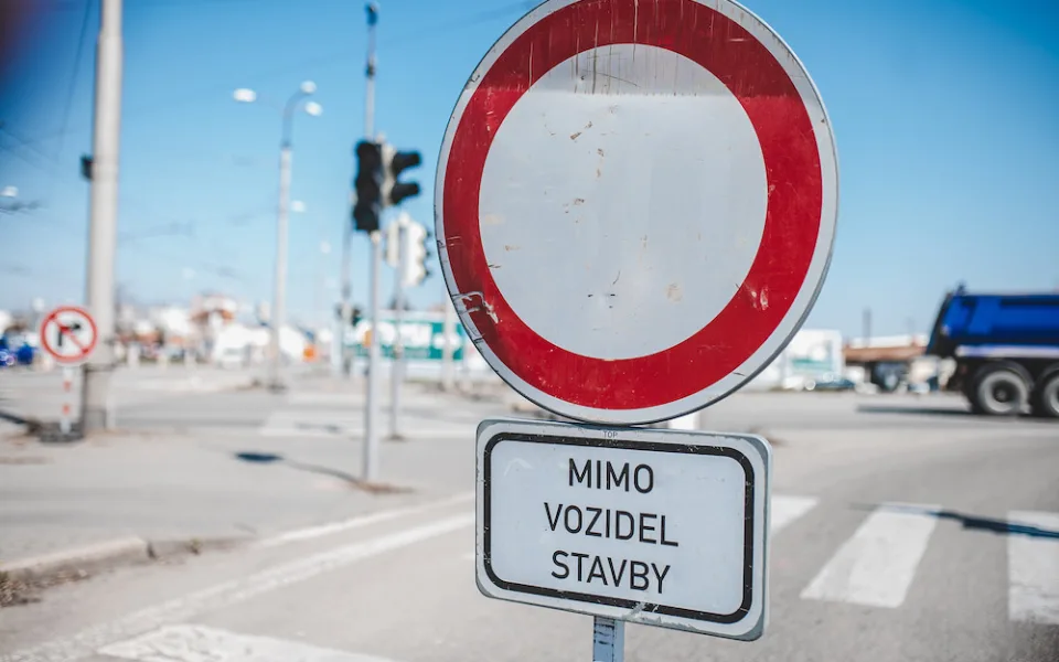 DOPRAVNÍ INFO: Aktuální omezení se týkají Protivína a Týna nad Vltavou
