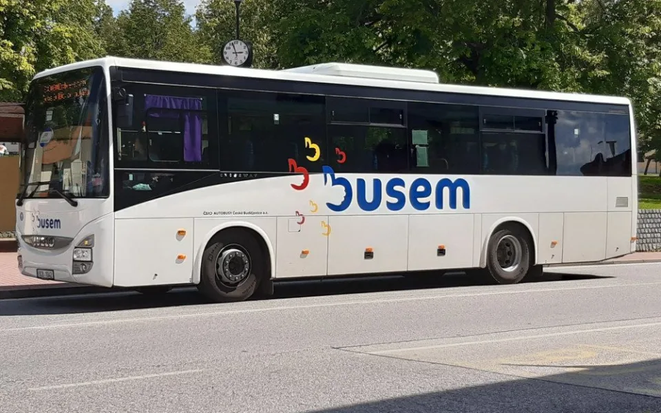 Jihočeský kraj obnoví s návratem školáků školní autobusové linky