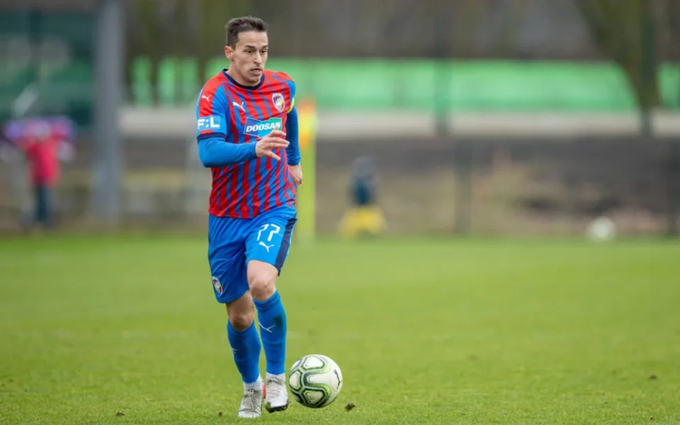 Dynamo posílí chorvatský záložník Marko Alvir. Před lety sbíral zkušenosti v rezervě Atlética Madrid.