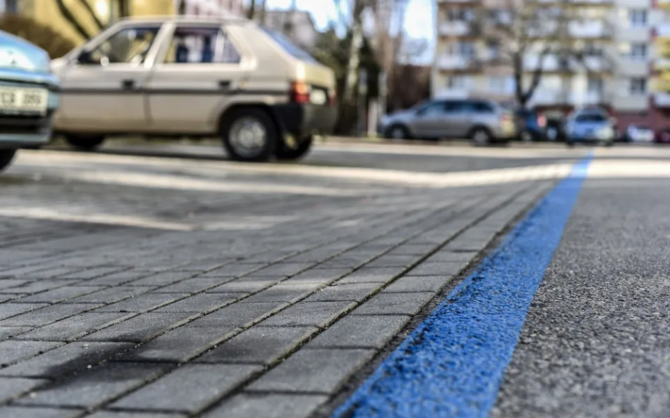 Parkovací zóny se letos rozšíří do další části města