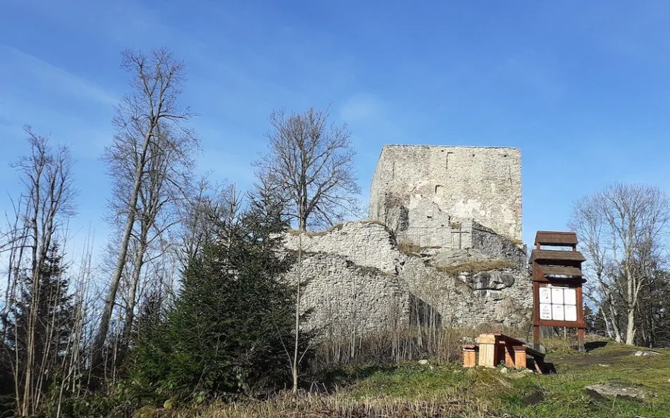 Na Vítkův Hrádek míří o víkendech desítky lidí