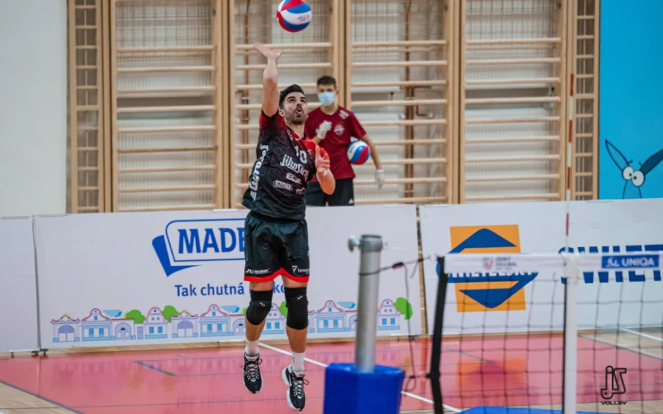 Musíme se soustředit na to, abychom s Jihostrojem vyhráli extraligu, říká de Amo