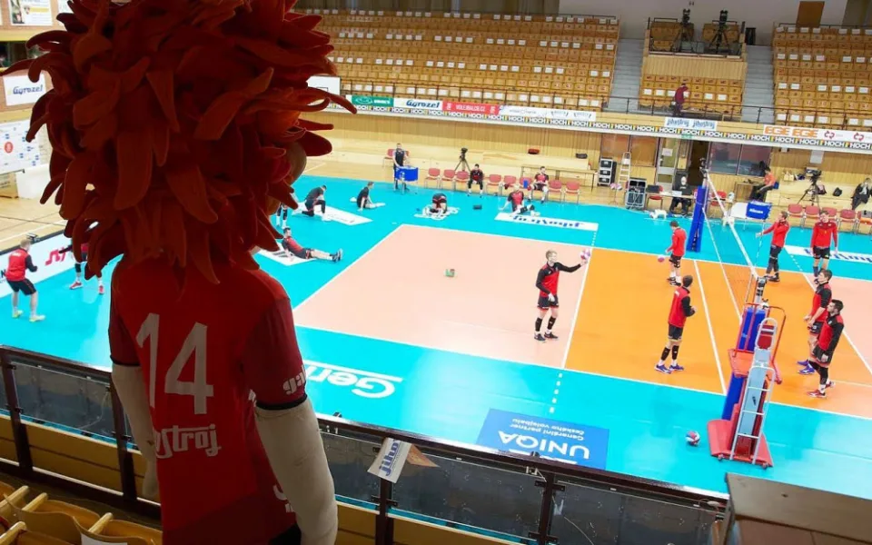 Jihostroj zvládl i třetí zápas a postupuje do finále extraligy