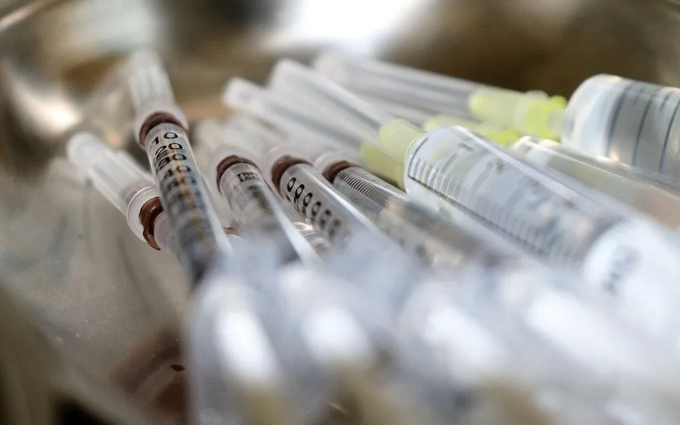 K očkování se ode dneška mohou registrovat zbývající chroničtí pacienti