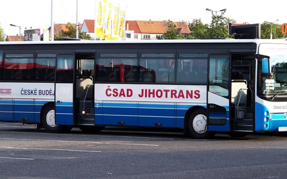 Linková autobusová v kraji vyjde během dalších deseti let na 7,4 milionu korun.
