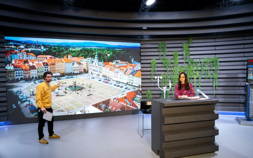 Z domova až k jadernému reaktoru. ČEZ spustil pro školy unikátní virtuální studio