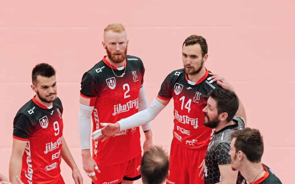 Udržet obě zahraniční akvizice bylo pro Jihostroj v mezisezonním období prioritou.
