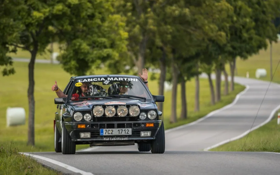 Na jihočeské silnice vyrazí historické skvosty. Krumlovští pořadatelé připravují premiérovou revival rallye.