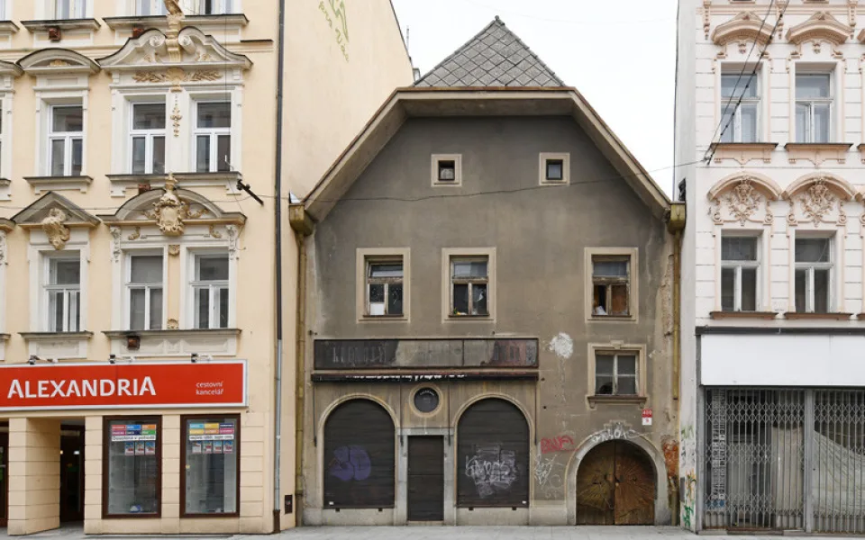 České Budějovice objektivem Milana Bindera a perem Martina Maršíka: Tajemný dům v centru