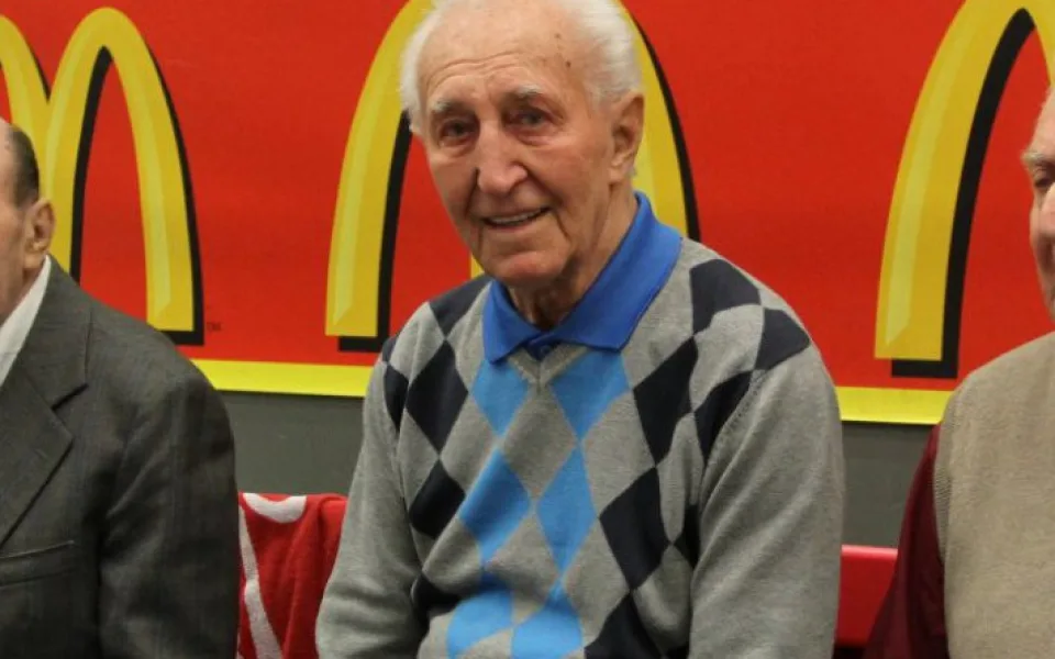 Legenda hokeje František Vacovský by dnes oslavil 95. narozeniny. Připomeňme si jeho kariéru.