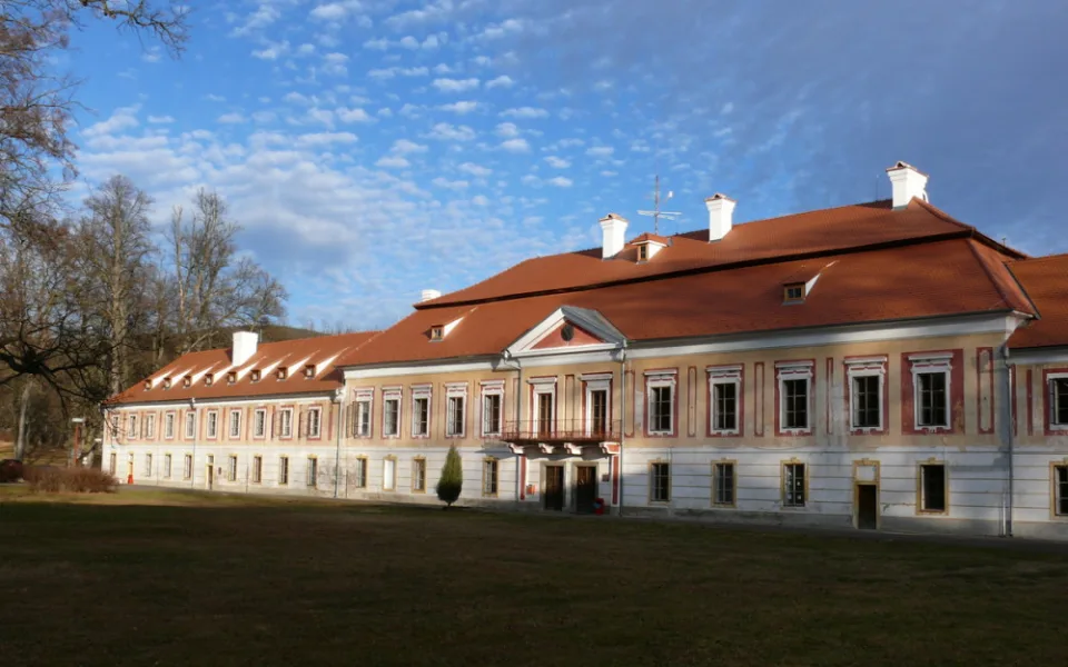Před 55 lety se otevřela psychiatrická léčebna v Červeném Dvoře