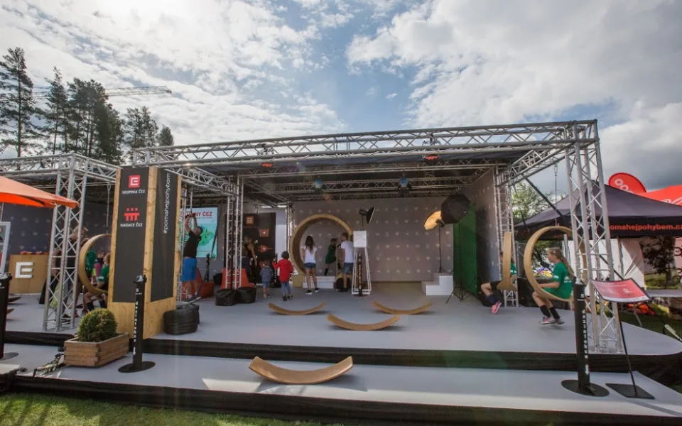 Prodloužená jízda. Jubilejní Lipno Sport Fest nabídne delší program i více sportovních zážitků