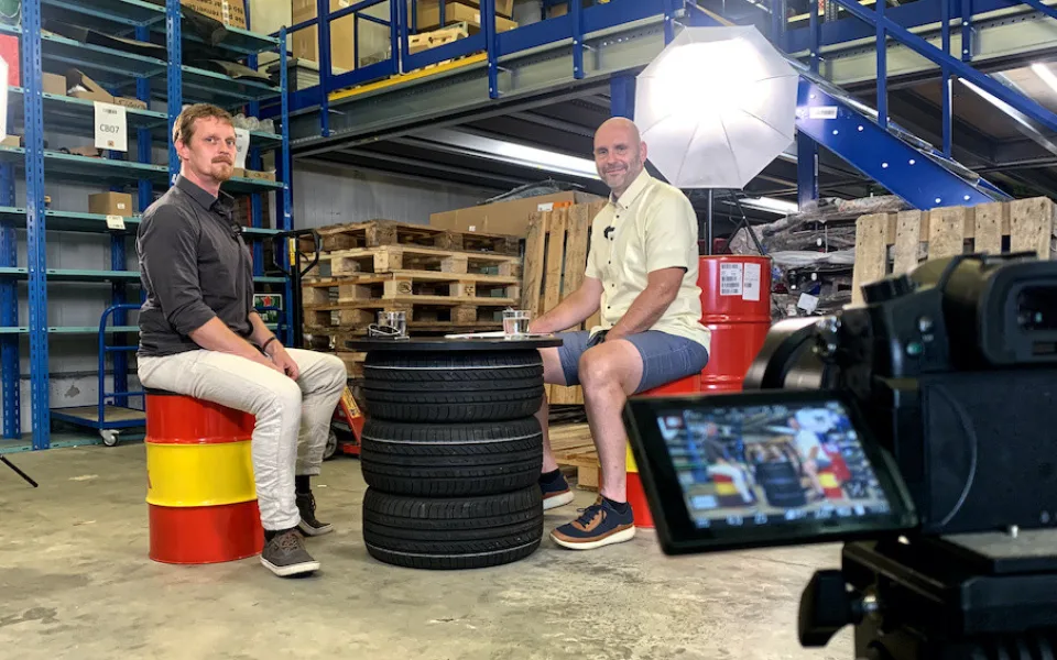 Milan Černoch, majitel realitní kanceláře, Dalibor Uhlíř, moderátor TV Sklad