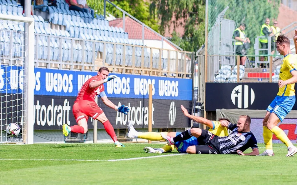 Úvod na jedničku. Dynamo porazilo Teplice