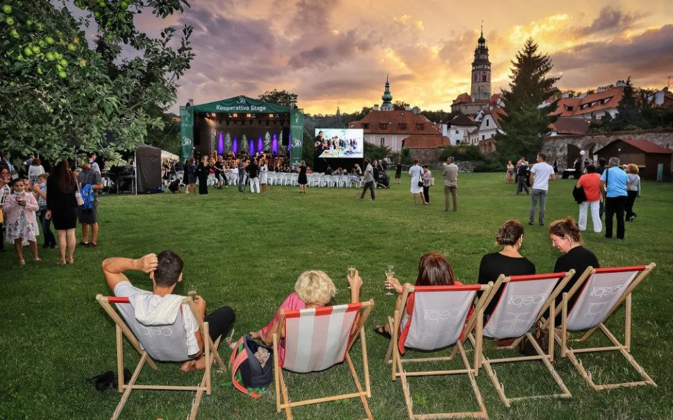 Mezinárodní hudební festival.
