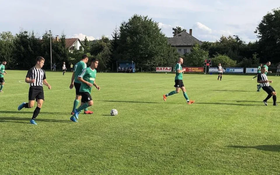 OKRESNÍ FOTBAL: Stoprocentní "béčko" Rudolfova a Borek. Nejlepší střelec Dívčic znovu pálil ostrými