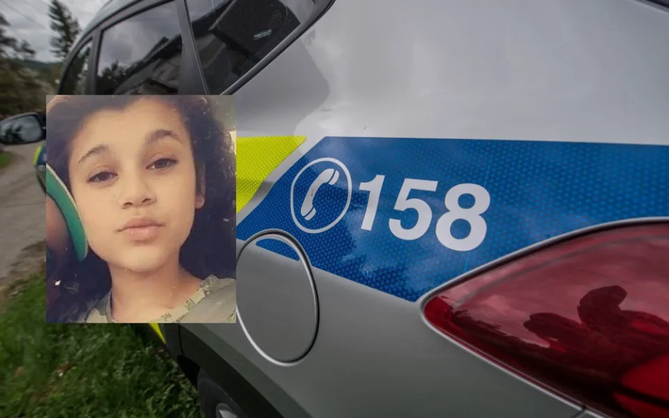 Nezletilá dívka se už měsíc nevrátila domů. Pátrají po ní policisté