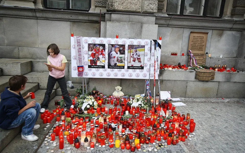 Deset let od tragédie v Jaroslavli. Při pádu letadla zemřel i Jihočech Jan Marek