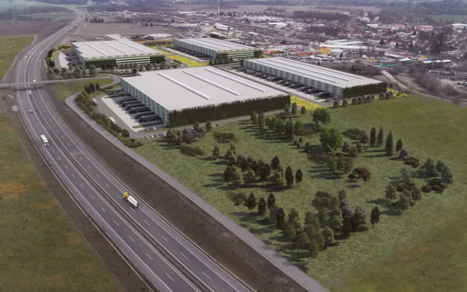 Původní projekt, který později firma přepracovala. Nově má být v areálu šest menších hal.