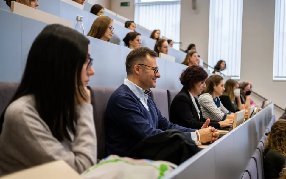 Jaký má být budoucí učitel anglického jazyka? Otázku řeší v těchto dnech na půdě Filozofické fakulty Jihočeské univerzity studenti a pedagogové z pěti evropských zemí