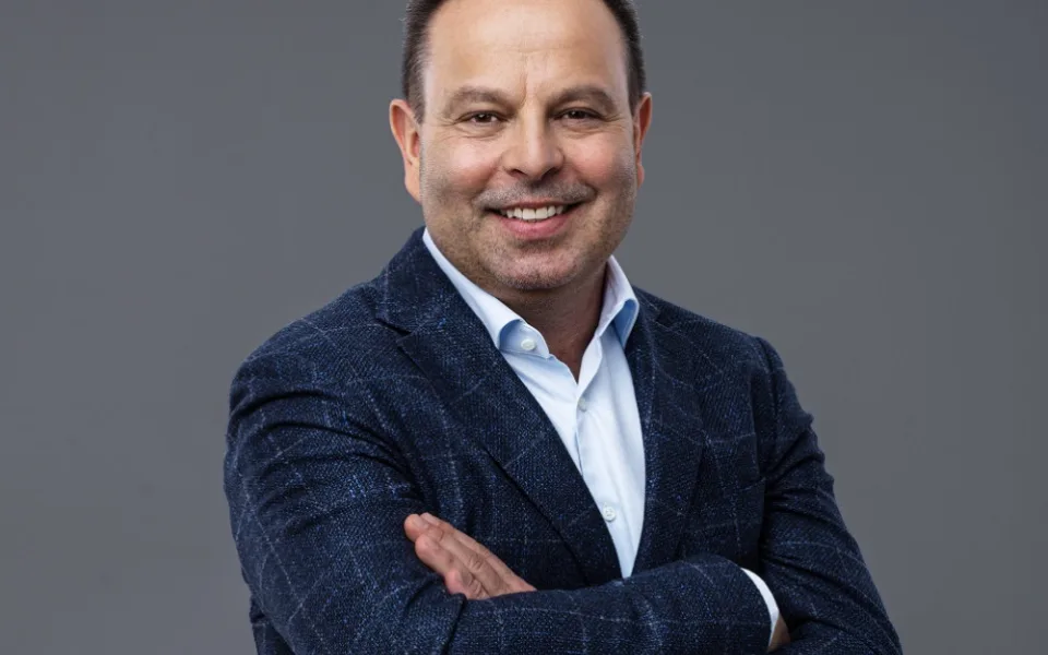 Dlouholetý starosta Prachatic a úspěšný poslanec. Na dotazy čtenářů bude online odpovídat lídr kandidátky SPOLU Jan Bauer