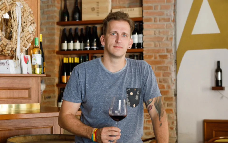 Milan Augustin je zakladatelem českobudějovického společnosti THEWINES.CZ.