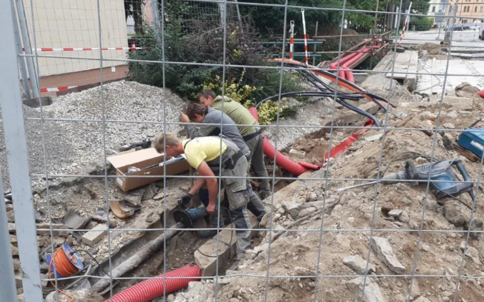 Oprava mostu u náměstí se chýlí ke konci. Práce vyjdou na více než 4 miliony korun