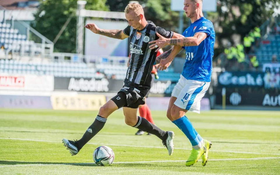 Baník Ostrava porazil Dynamo České Budějovice.