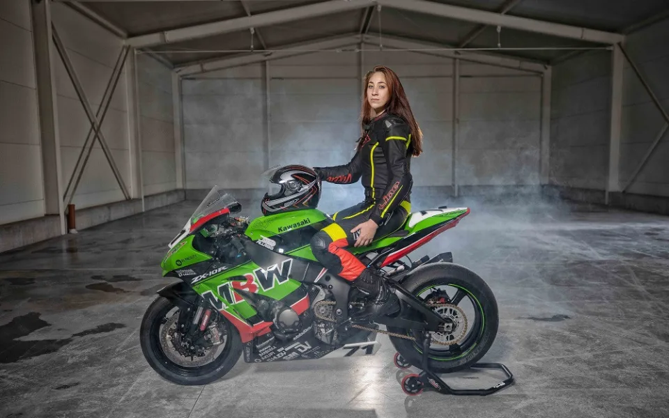 Firma MBW, která obléká motorkáře od hlavy k patě, chystá týden plný slev.