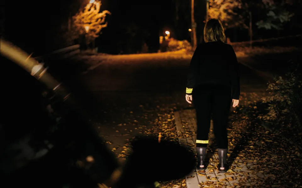 Vidět a být viděn. Kombinace šera a špatného oblečení může skončit tragicky