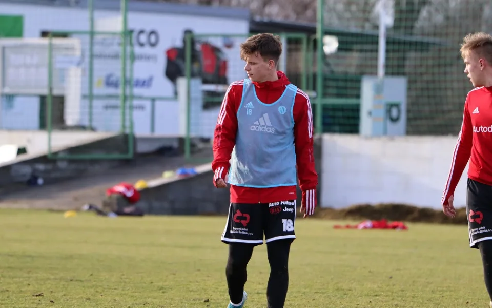 Patrik Hellebrand naskočil na podzim do 15 ligových utkání. V Dynamu by měl hostovat do konce sezony.