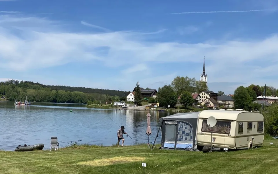 Na jihu Čech bude více míst pro karavany. Region dohání Německo a Rakousko