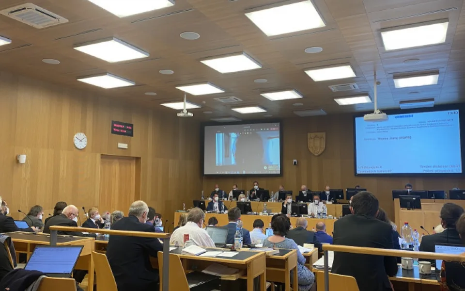 Jednání zastupitelstva v Českých Budějovicích.