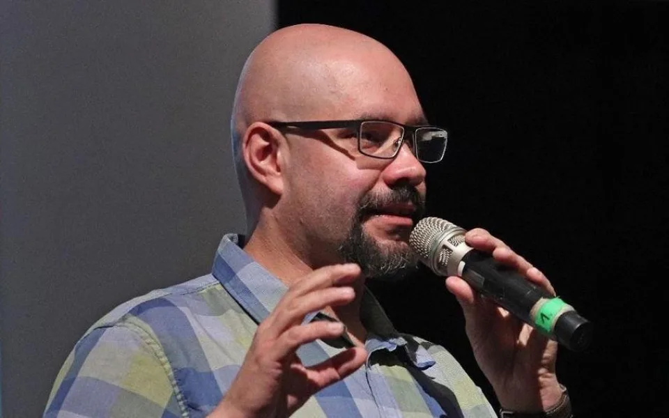 Jak se nezbláznit z krize? Přečtěte si praktické rady