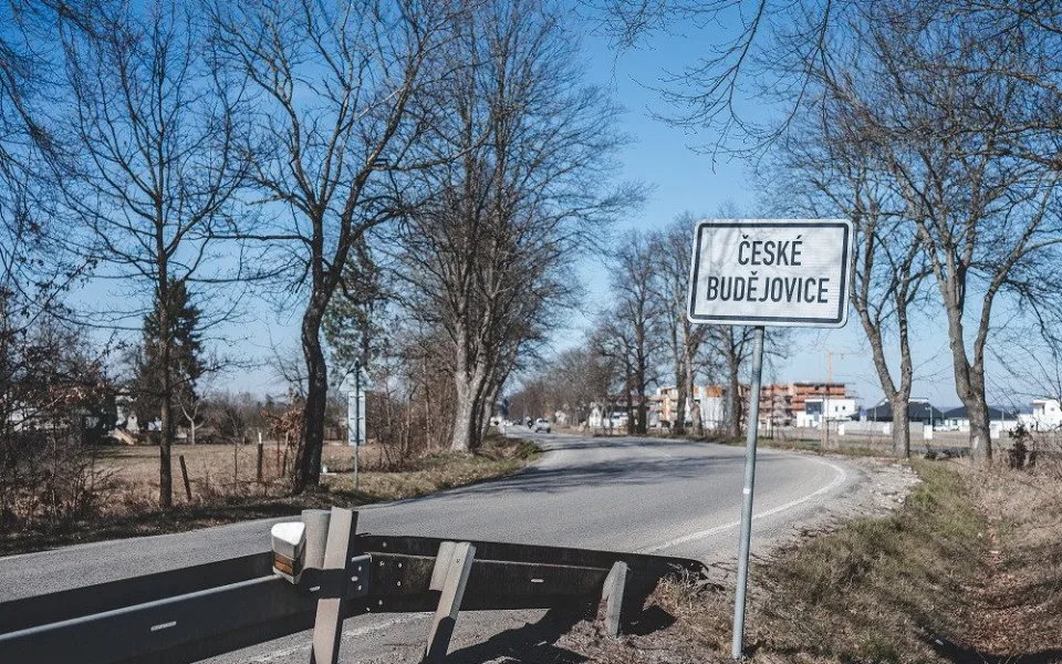 Spor kvůli územnímu plánu? Město chce firmě strhnout milion za zpoždění, ta penále odmítá