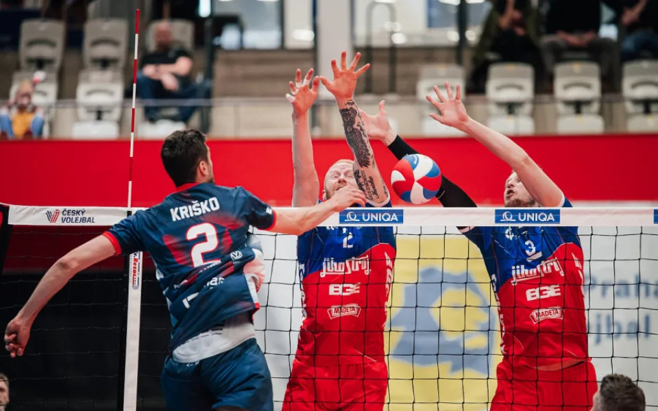 Lvi vyhráli i potřetí a Jihostroj čeká boj o třetí místo