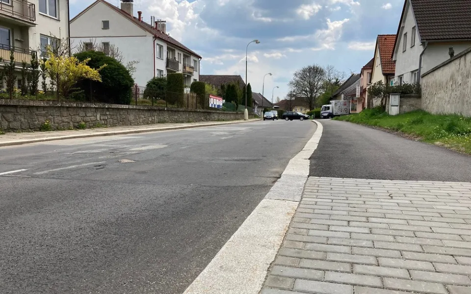 Další dopravní omezení v Jindřichově Hradci. Blíží se oprava Václavské ulice