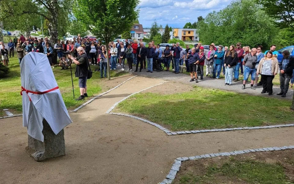 Pamětní deska v Milevsku připomíná Járu Cimrmana