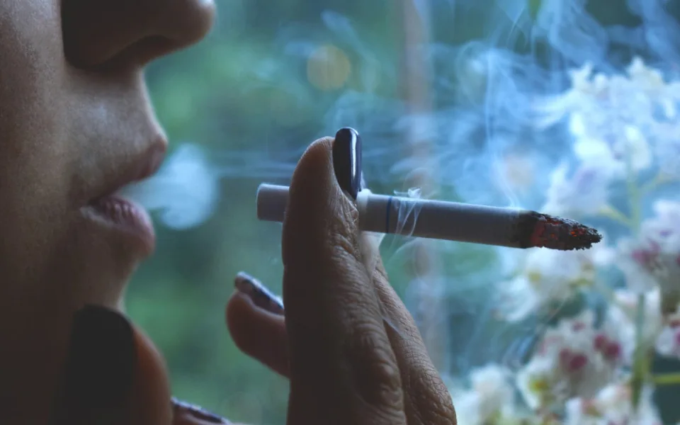 Asociace: Zákaz kouření gastronomii prospěl, komplikací jsou bezdýmné cigarety