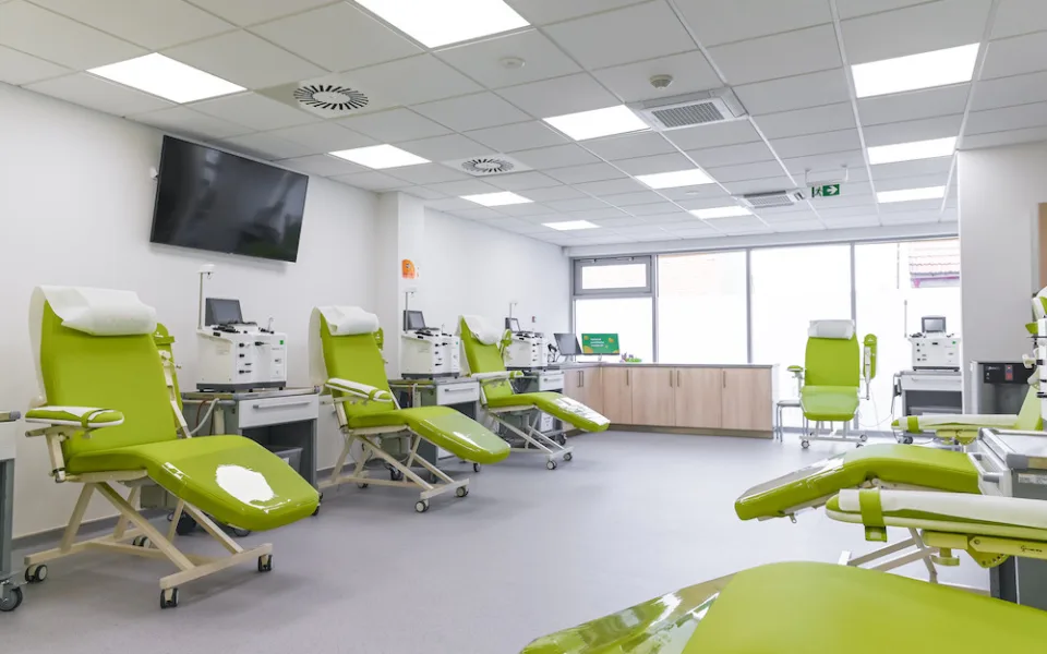 V odběrových centrech na vás čeká profesionální vyškolený personál a nejmodernější vybavení.