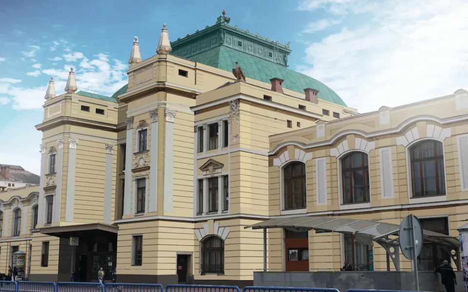 Oprava vlakového nádraží v Českých Budějovicích se prodraží o víc než pětinu