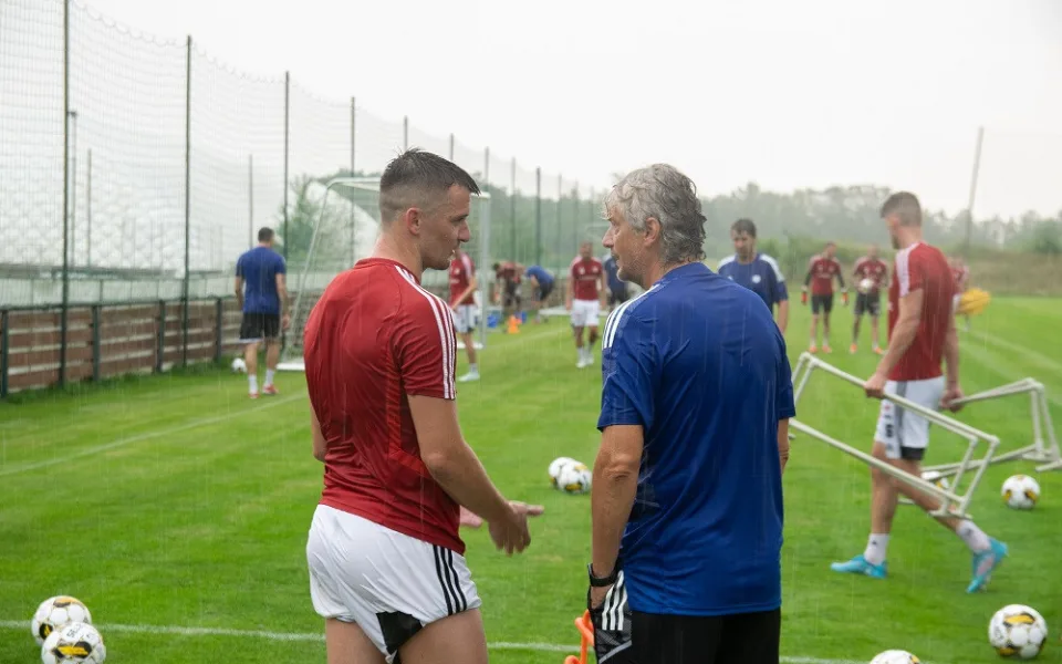 Nový trenér Dynama Jozef Weber (vpravo) a obránce Benjamin Čolić.