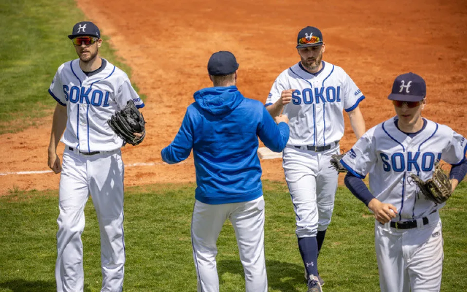 Na Hluboké pokračuje nadstavba o baseballovou Extraligu. Sokol hostí v pátek Kotlářku Praha