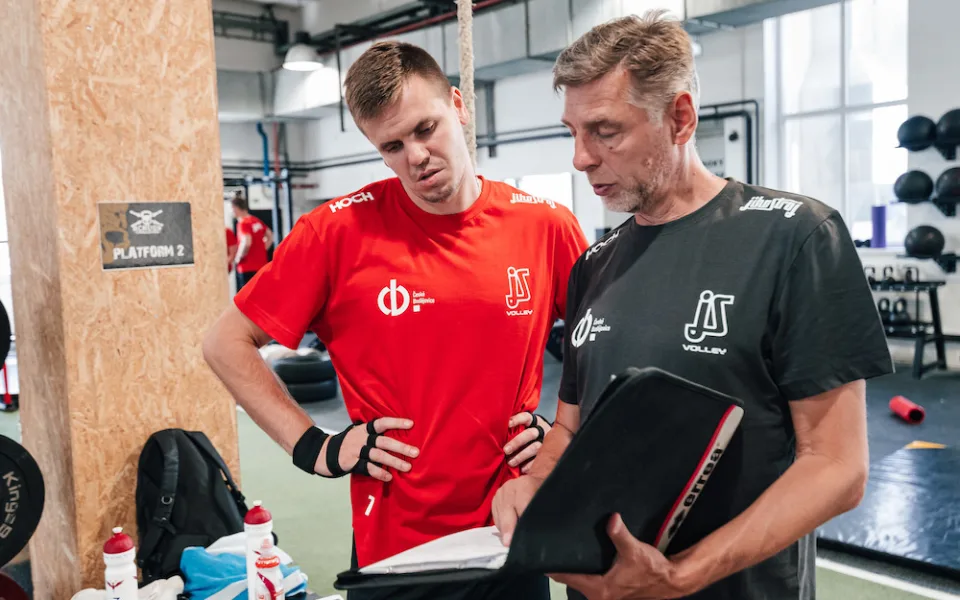 Jihostroj zahájil přípravu. Do Sportovní haly ale bude moci až v září