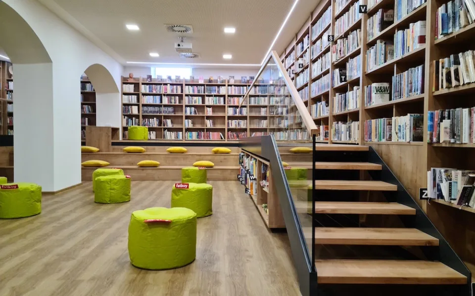 Lišov má novou městskou knihovnu i archiv