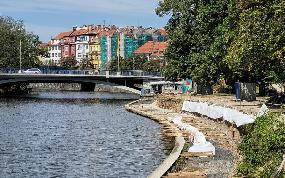 Proměna parku u Malše pokračuje. Hotovo bude v únoru příštího roku